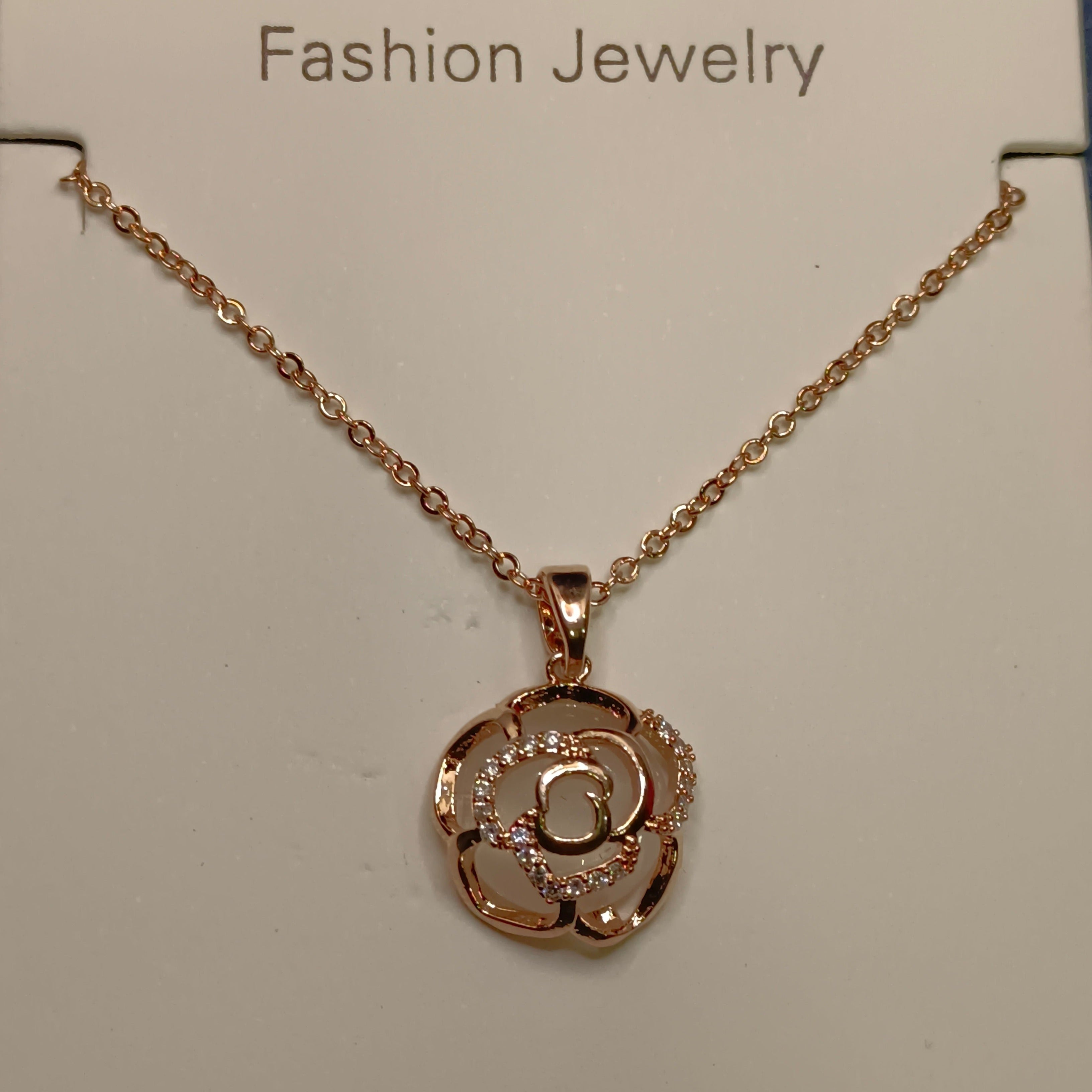 Nialaya Jewelry rose-pendant Chain Necklace - Farfetch