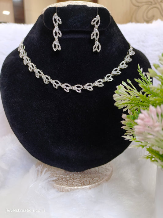 Sparkling Rhodium Leaf Diamond Necklace set