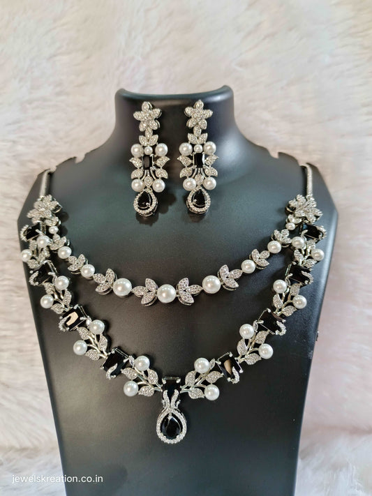 BLACK LAYERED NECKLACE SET