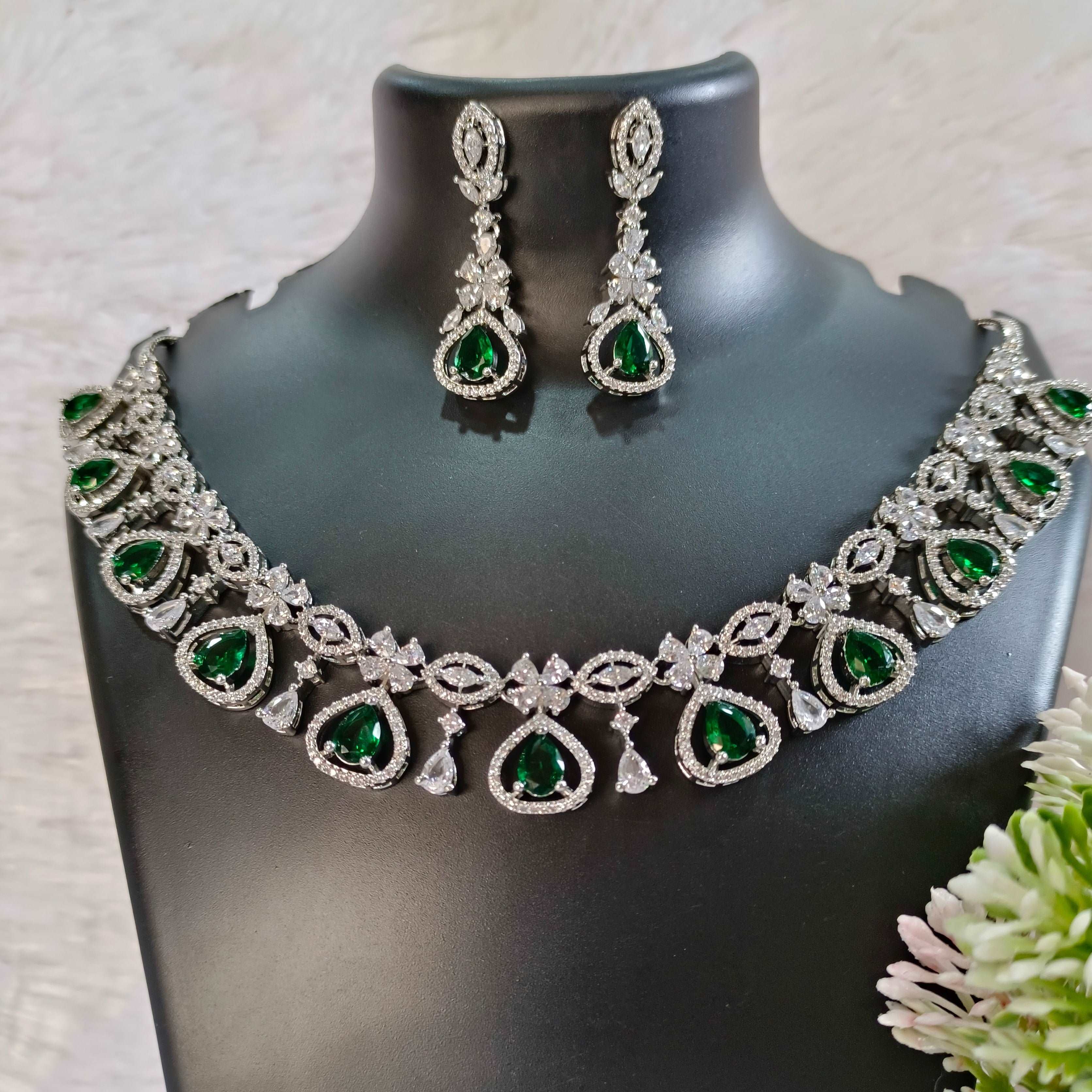 Luxury Green Cubic Zirconia Crystal Necklace and Earrings Jewelry Set –  TulleLux Bridal Crowns & Accessories